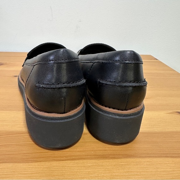 Clarks Sharon Gracie Black Leather Wedge Loafers Slip-On Comfort Shoes Size 9.5 - Picture 2 of 5
